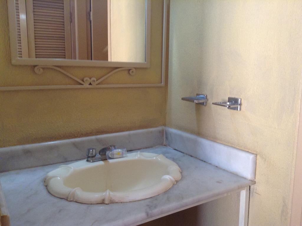 Los Jitos Hotel&Suites San Carlos Nuevo Guaymas Habitación foto